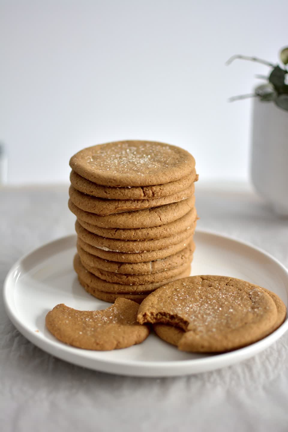 Soft Gingerbread Cookies
