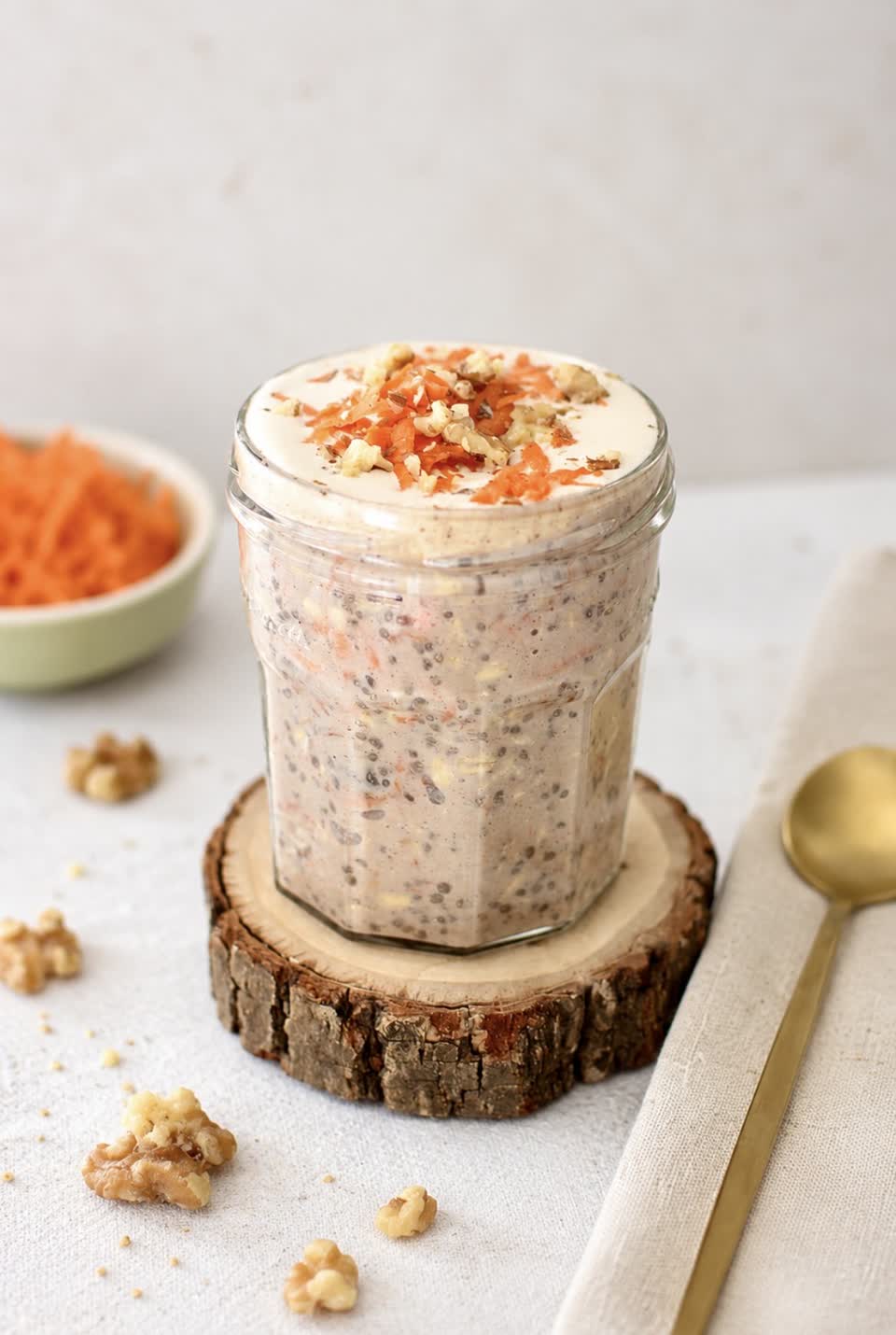Carrot Cake Overnight Oats