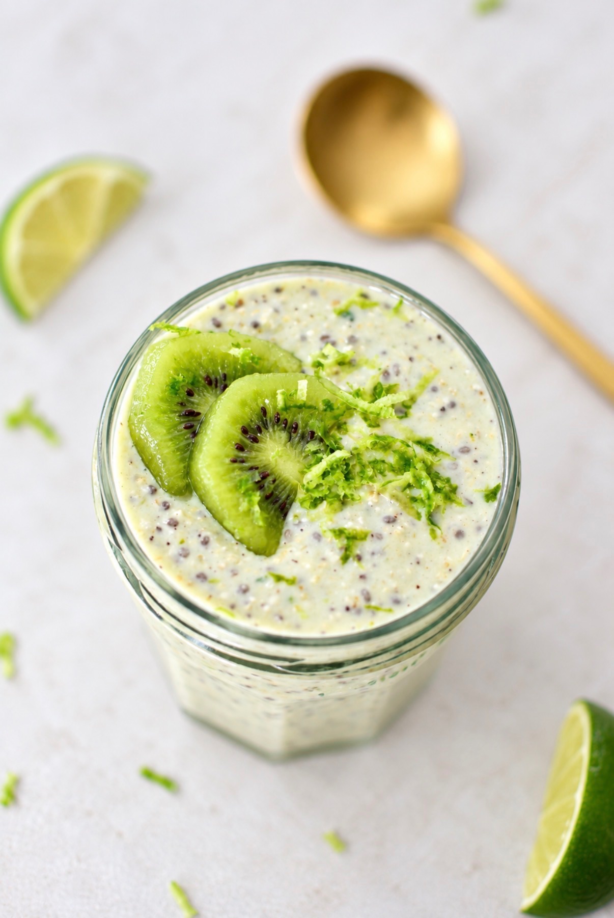 Kiwi Lime Overnight Oats